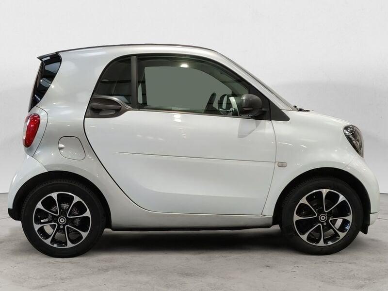 smart fortwo fortwo 70 1.0 twinamic Passion
