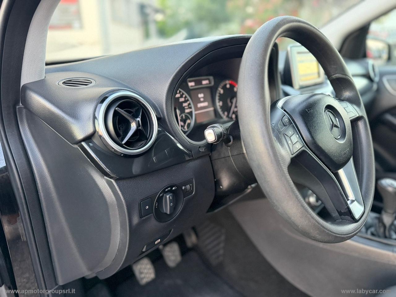 MERCEDES-BENZ B 180 CDI BlueEFFICIENCY Executive