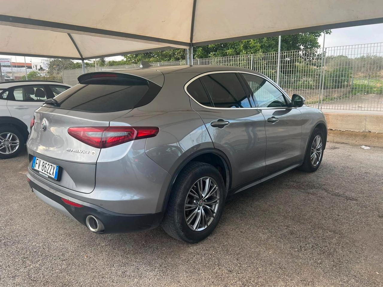 Alfa Romeo Stelvio 2.2 Turbodiesel 210 CV AT8 Q4 Sport Edition -2017