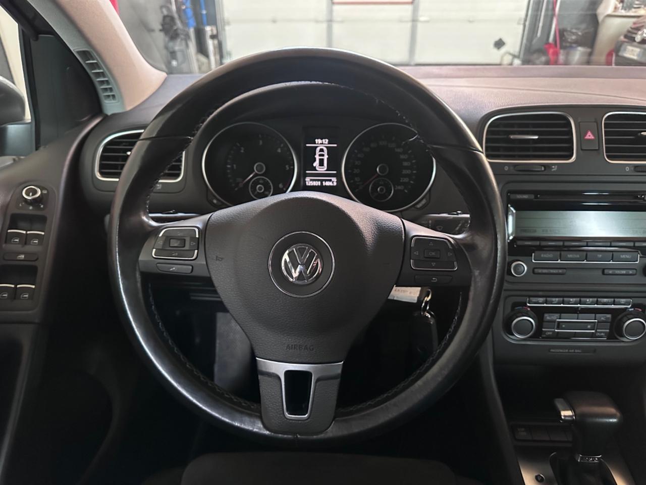 Volkswagen Golf 1.6 TDI DSG 5p. Highline