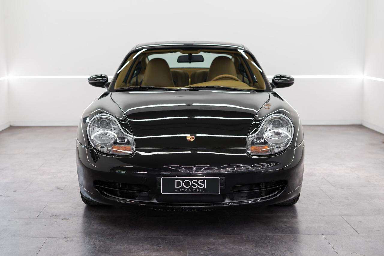 Porsche 911 Carrera 2 Coupé