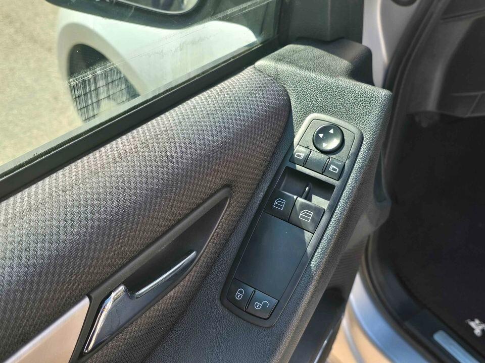 Mercedes-benz A 160 A 160 CDI BlueEFFICIENCY Elegance