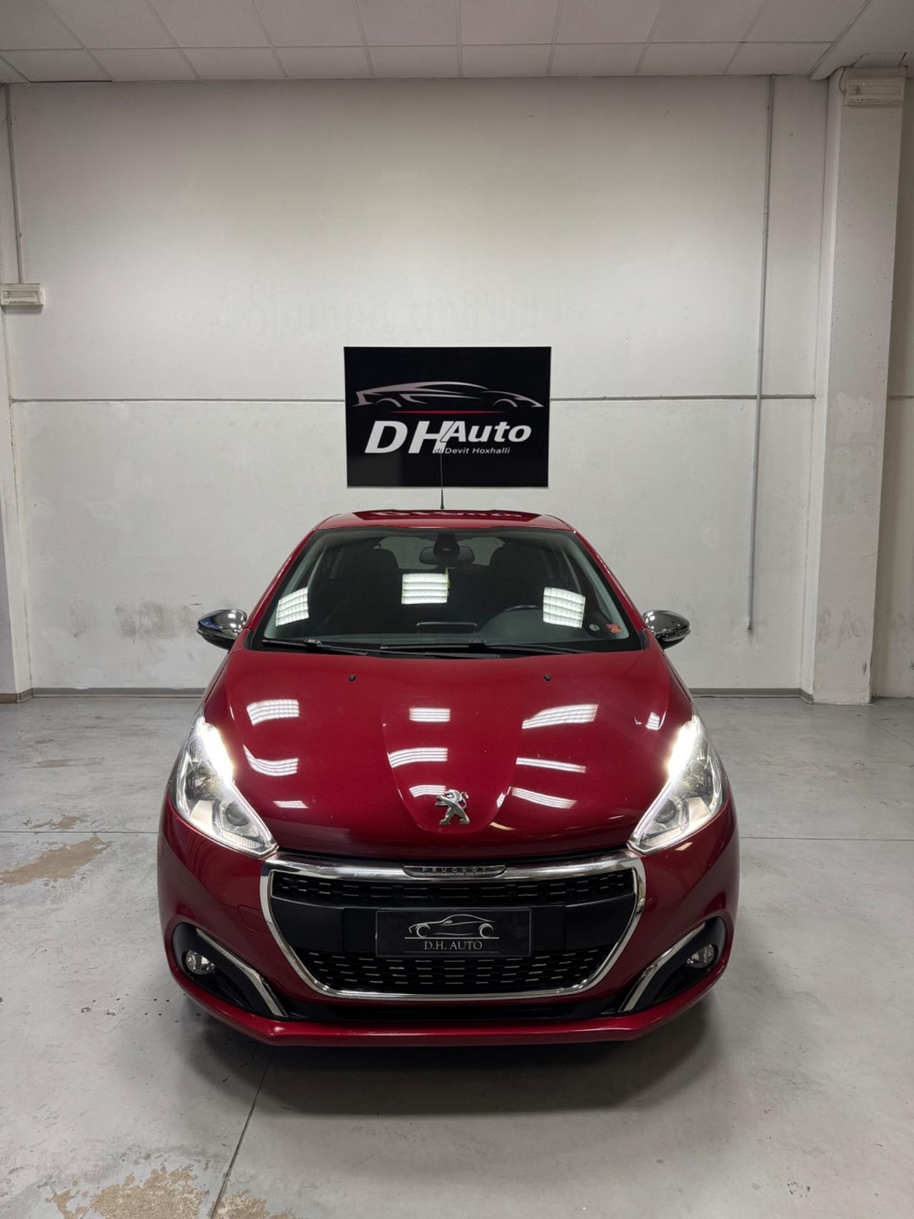 Peugeot 208 PureTech 82 5 porte Allure