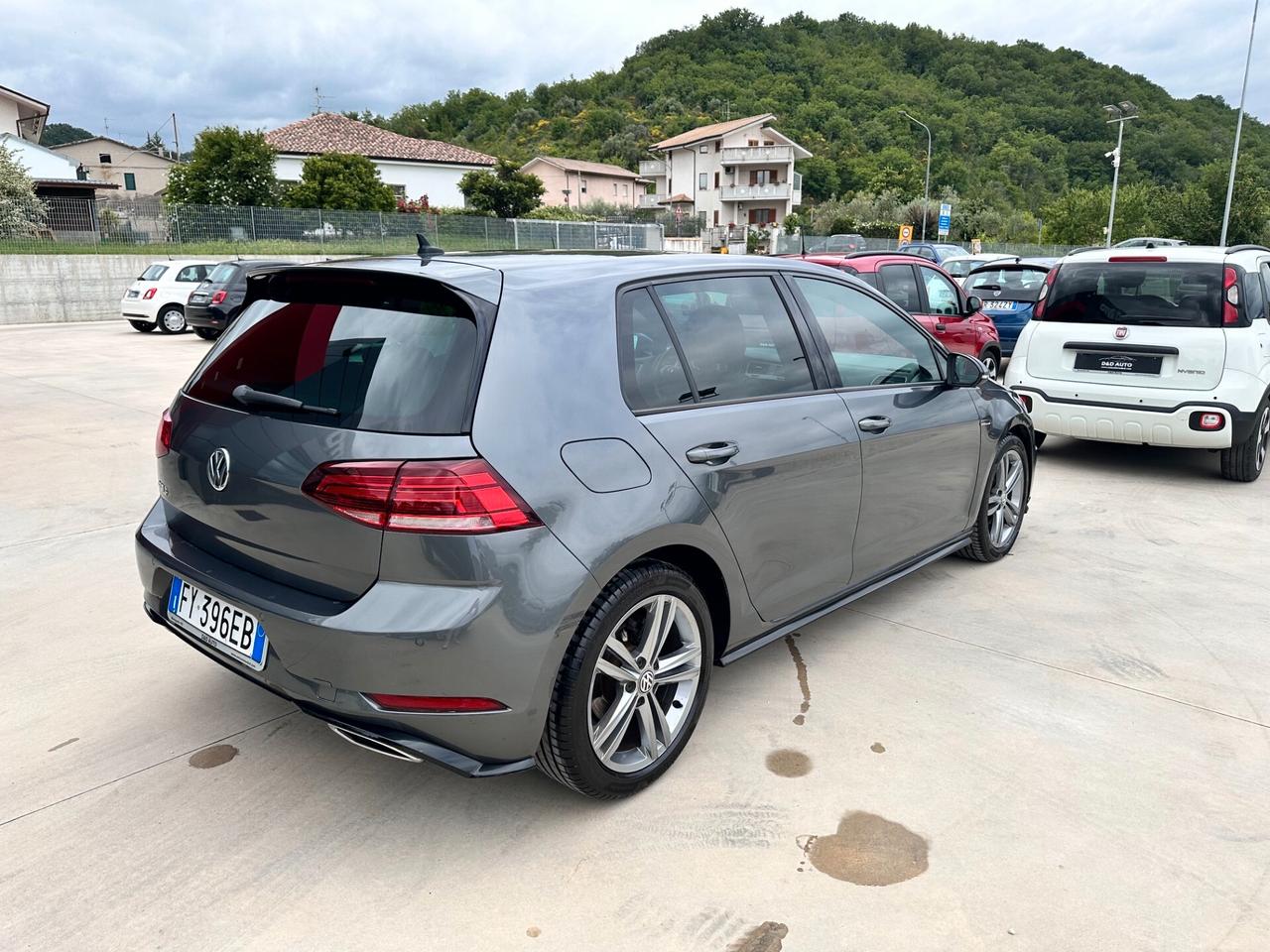 Volkswagen Golf 1.6 TDI 115 CV R-LINE