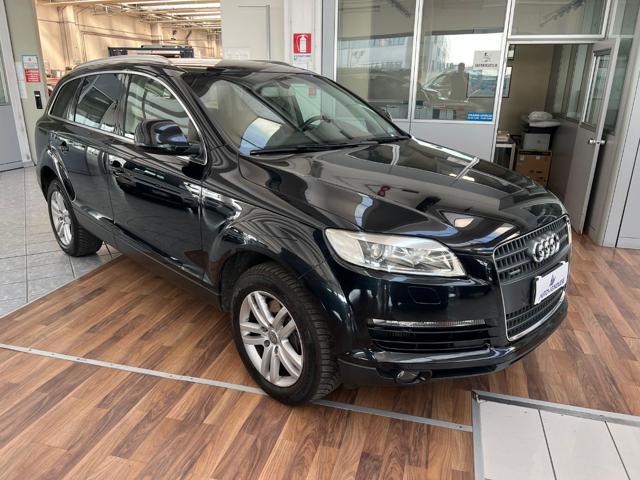AUDI Q7 3.0 V6TDI 240CV QuattroTiptronicAdvanced-DIST.FATT
