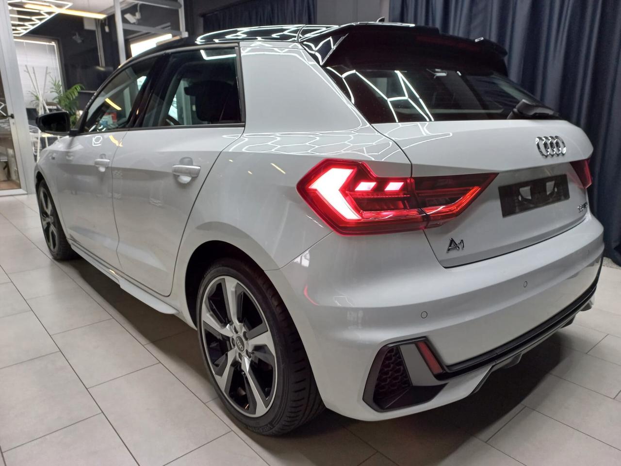 Audi A1 SPB 30 TFSI S tronic line edition