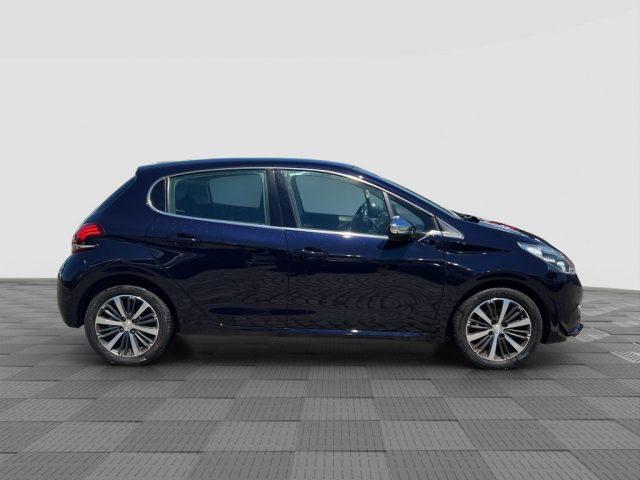 PEUGEOT 208 208 1.2 PureTech 82 CV 5 porte GPL Allure
