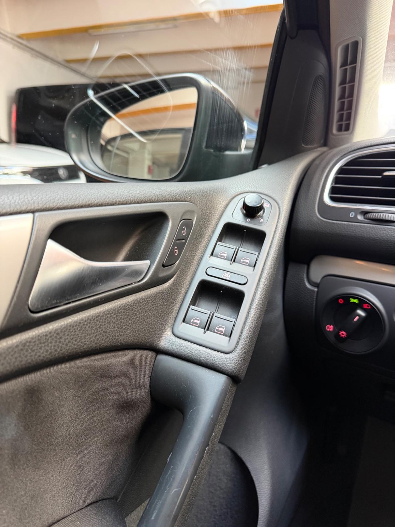 Volkswagen Golf 1.4 Neopatentati Euro 5