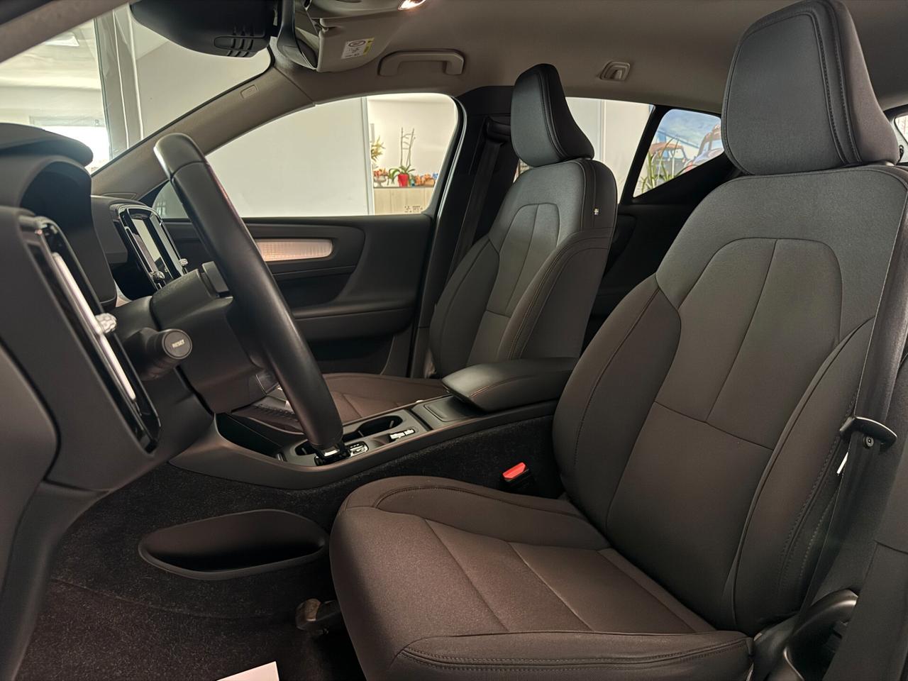 VOLVO XC40 D3 2.0 AWD GEARTRONIC MOMENTUM PRO 2020