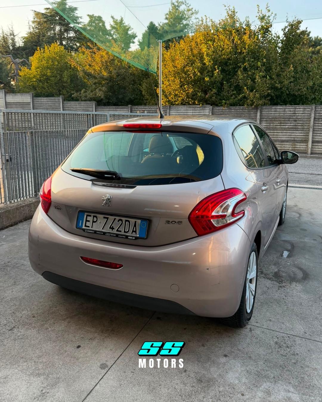 Peugeot 208 1.2 VTi 82 CV 5 porte Allure