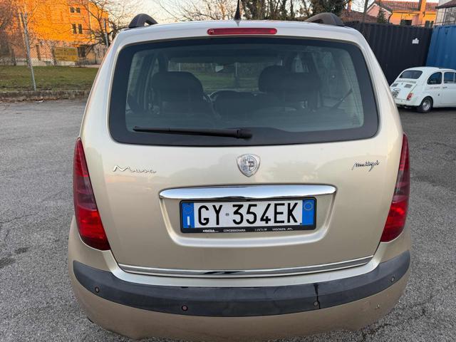 LANCIA Ypsilon 1.3 MJT 75 CV Platino senza nessun lavoro da fare