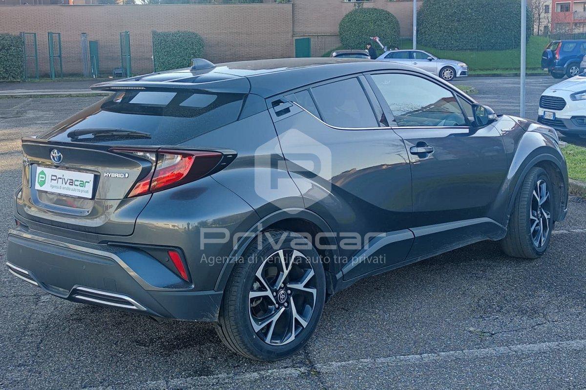TOYOTA C-HR 2.0 Hybrid E-CVT Trend