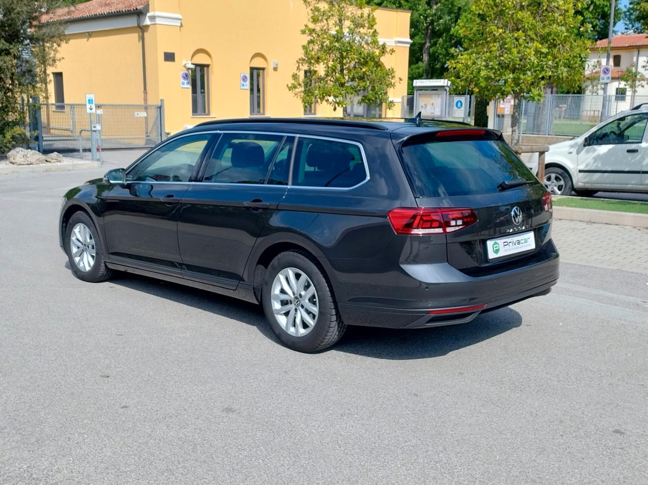 Volkswagen Passat 2.0tdi DSG 150cv GANCIO TRAINO A SCOMPARSA