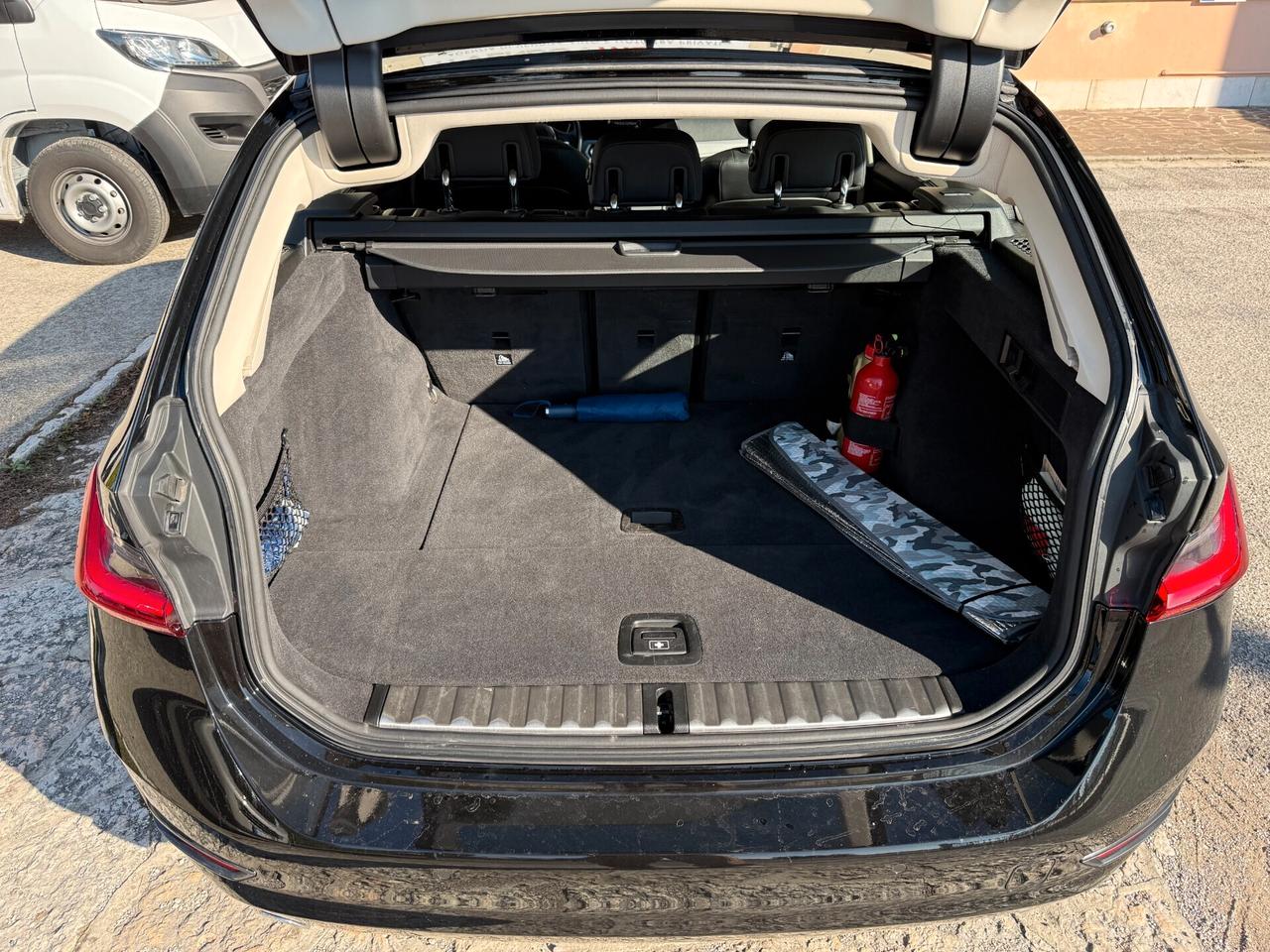 Bmw 318 318d 48V Touring