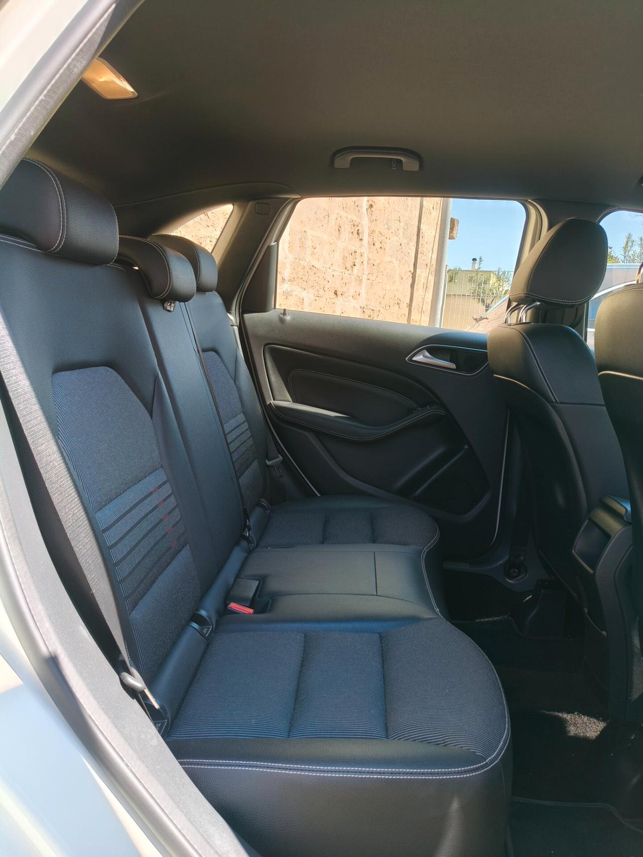 Mercedes-benz B 200 d Automatic 4Matic Executive