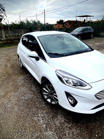 Ford Fiesta 1.1 titanium gpl
