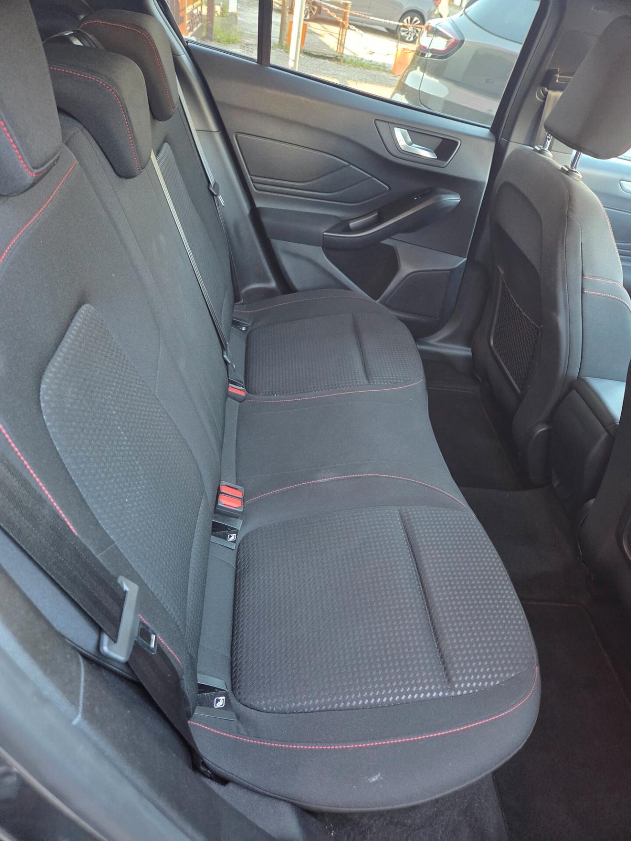 Ford Focus ST-Line - 2023