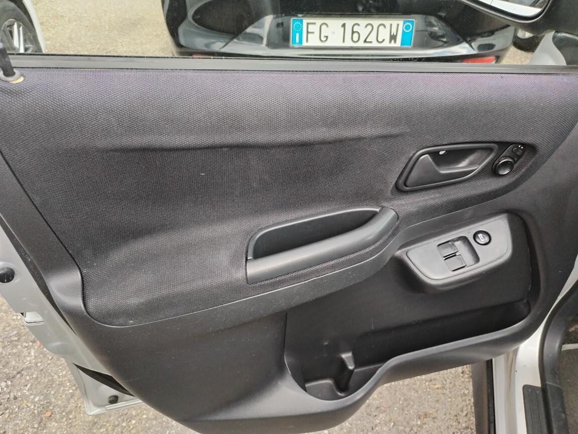 Suzuki Ignis 1.5 16V cat 4WD Deluxe 99000km unipro 10/2005 MANUTENZIONI PRE-CONSEGNA