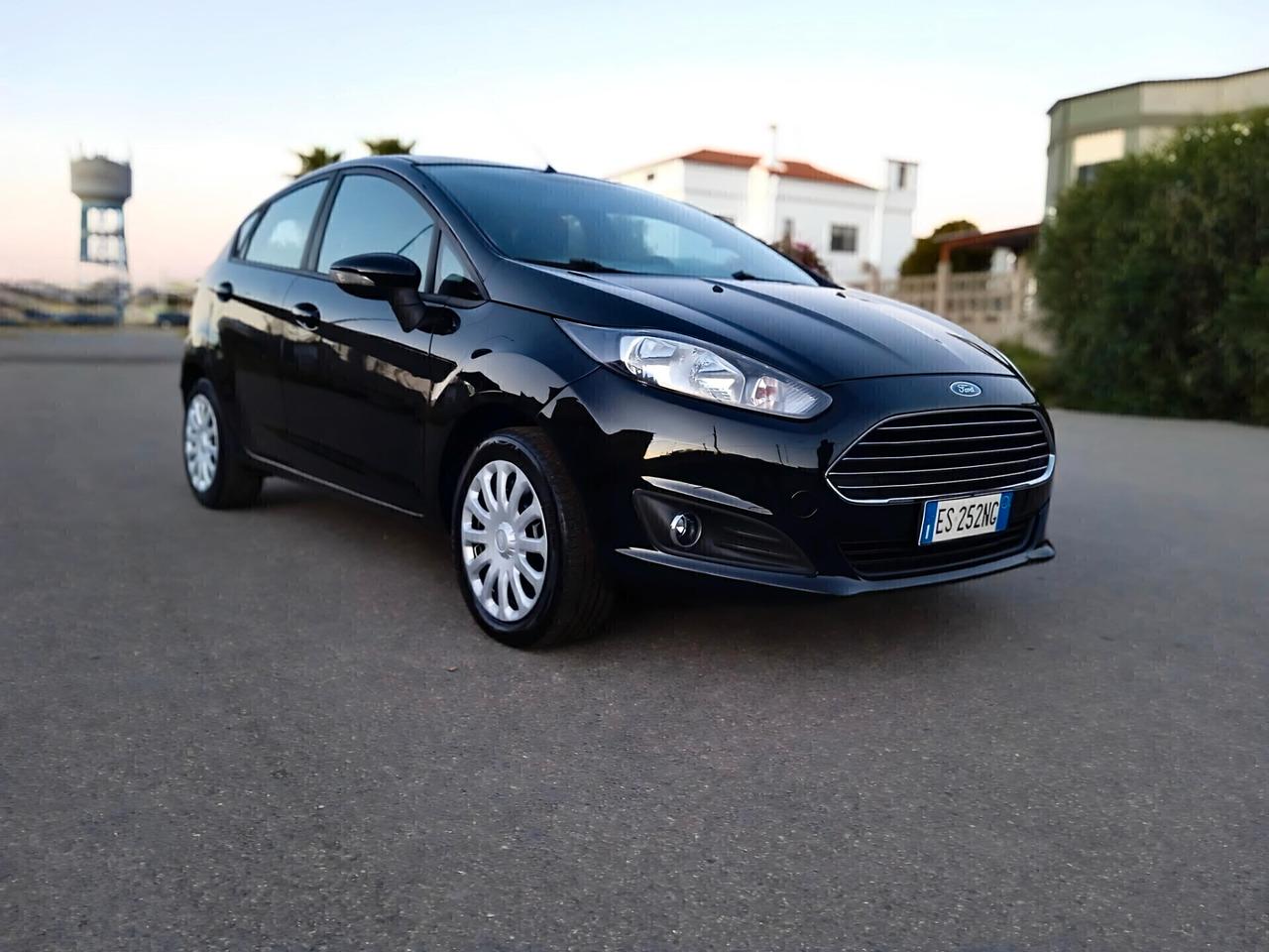 Ford Fiesta 1.5 TDCi 75CV 5 porte