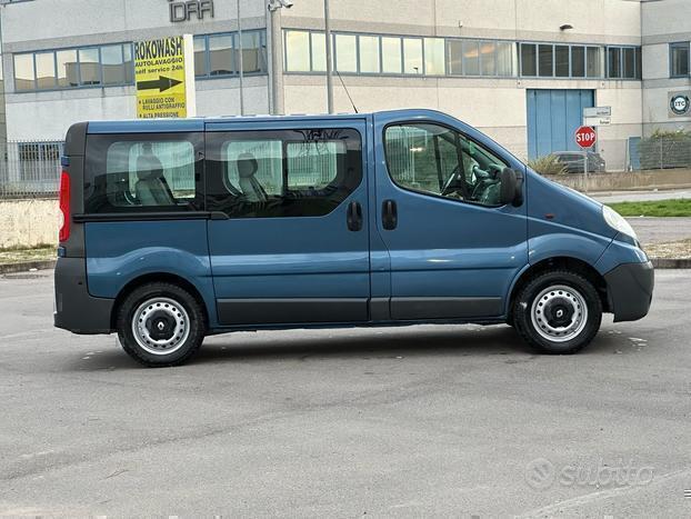 OPEL MOVANO CON 9 POSTI SUPER PREZZO!