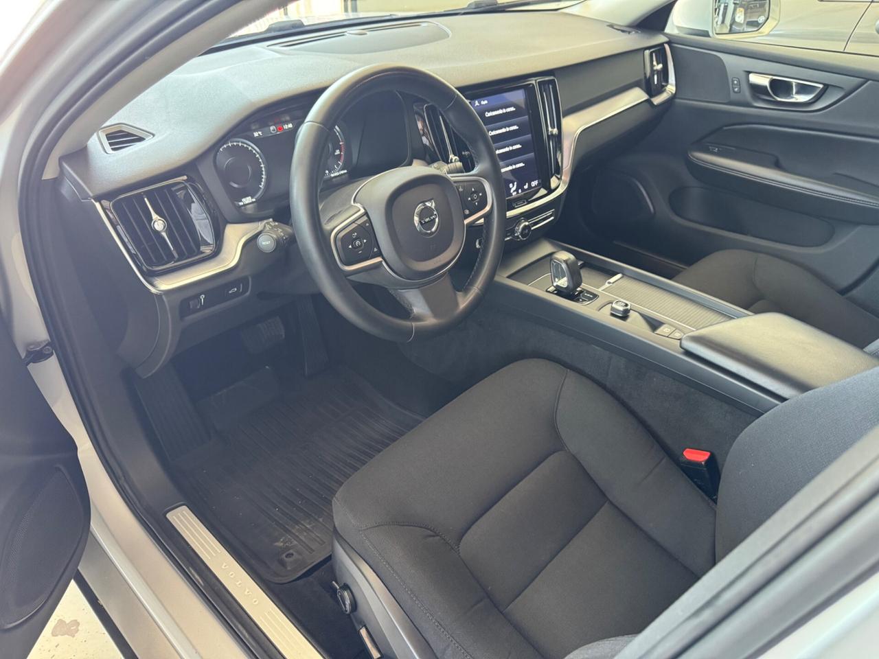 Volvo V60 aut. Momentum Business Pro