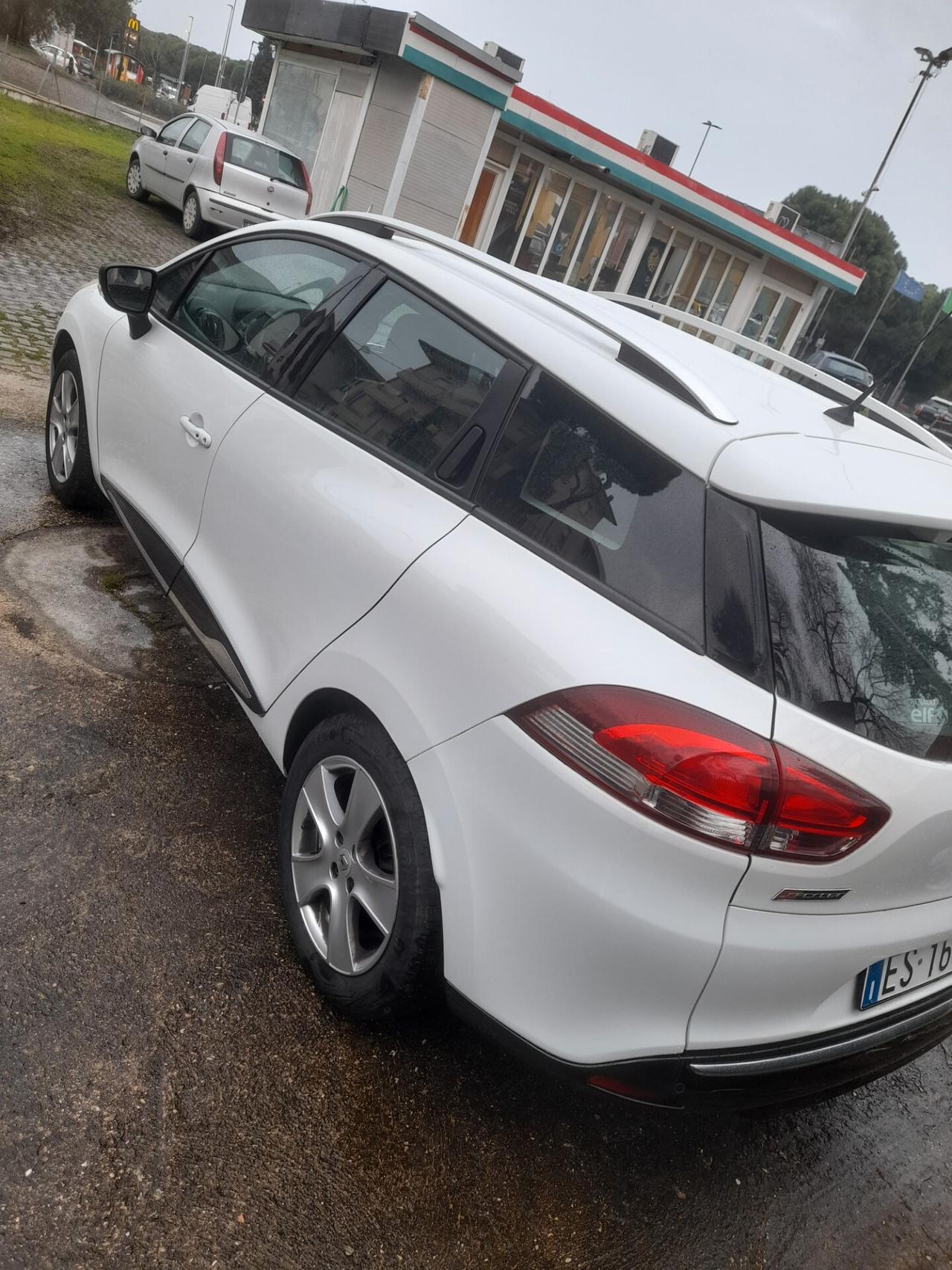 Renault Clio 1.5 dCi 8V 75CV