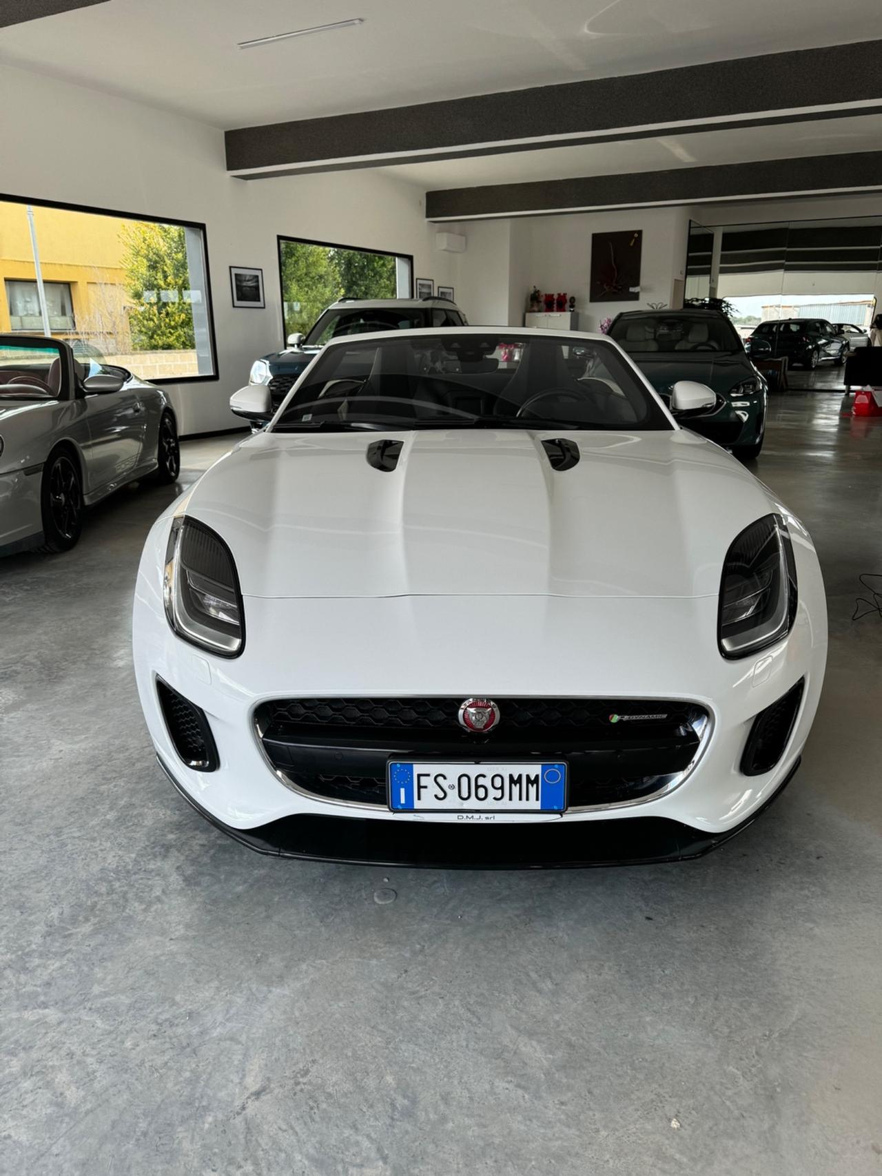 Jaguar F-Type 3.0 V6 380 CV Convertibile R-Dynamic