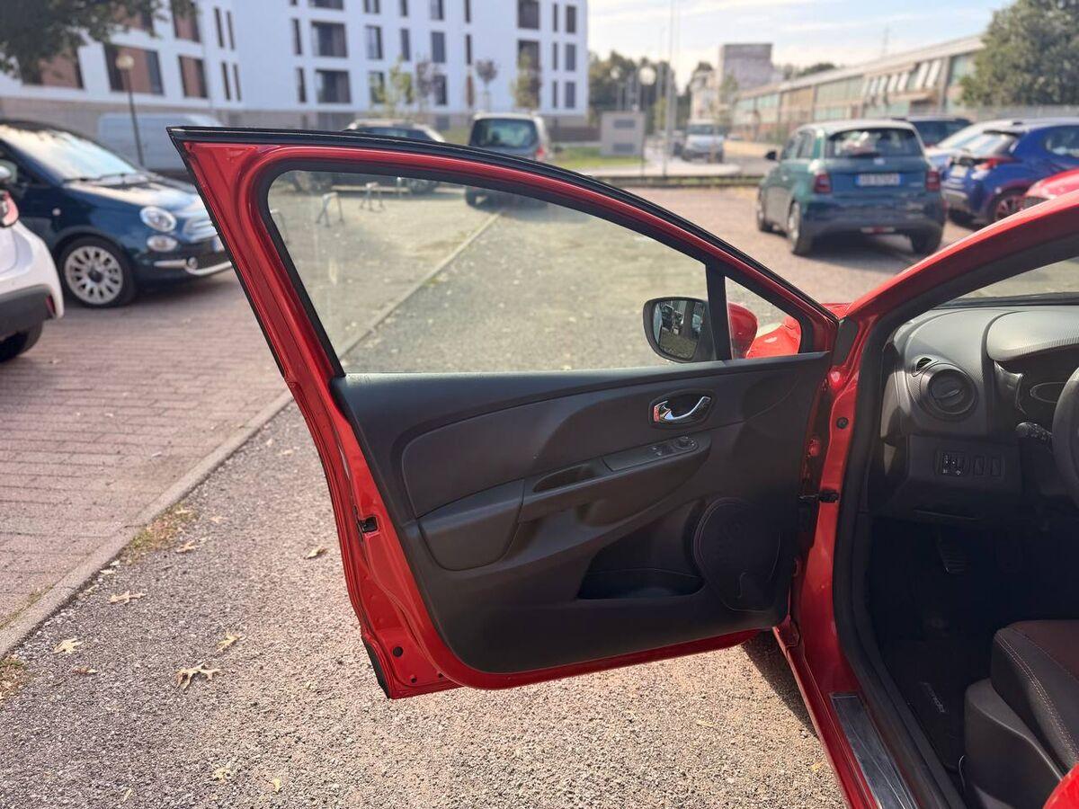 Renault Clio Sporter 1.5 dci Live 75cv