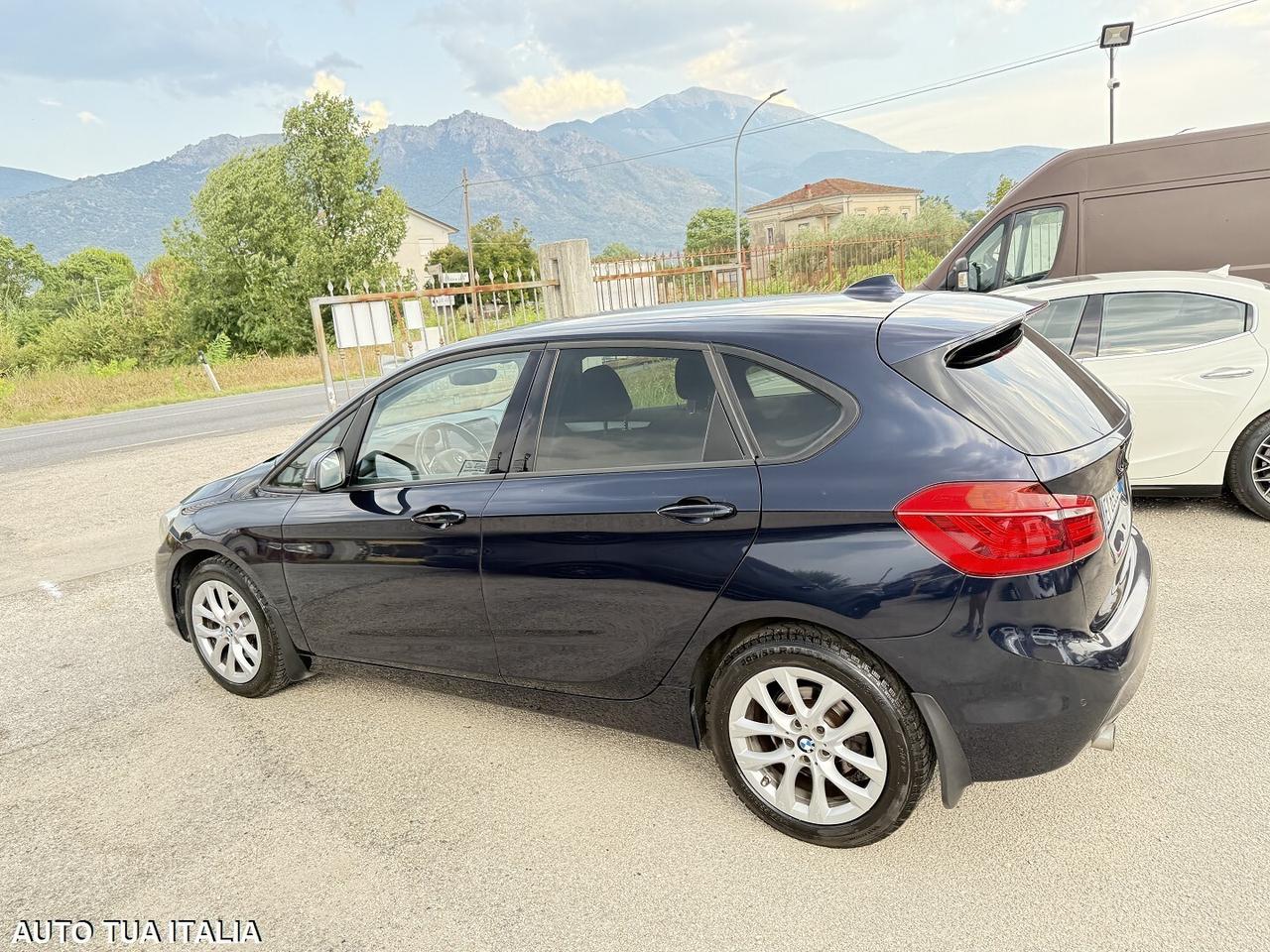 BMW 218 ACTIVE TOURER navi virtual cockpit clima