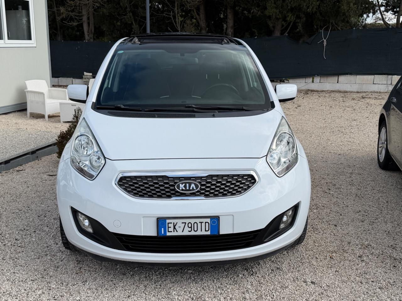 Kia Venga 1.4 CRDi 90CV WGT Fullsky
