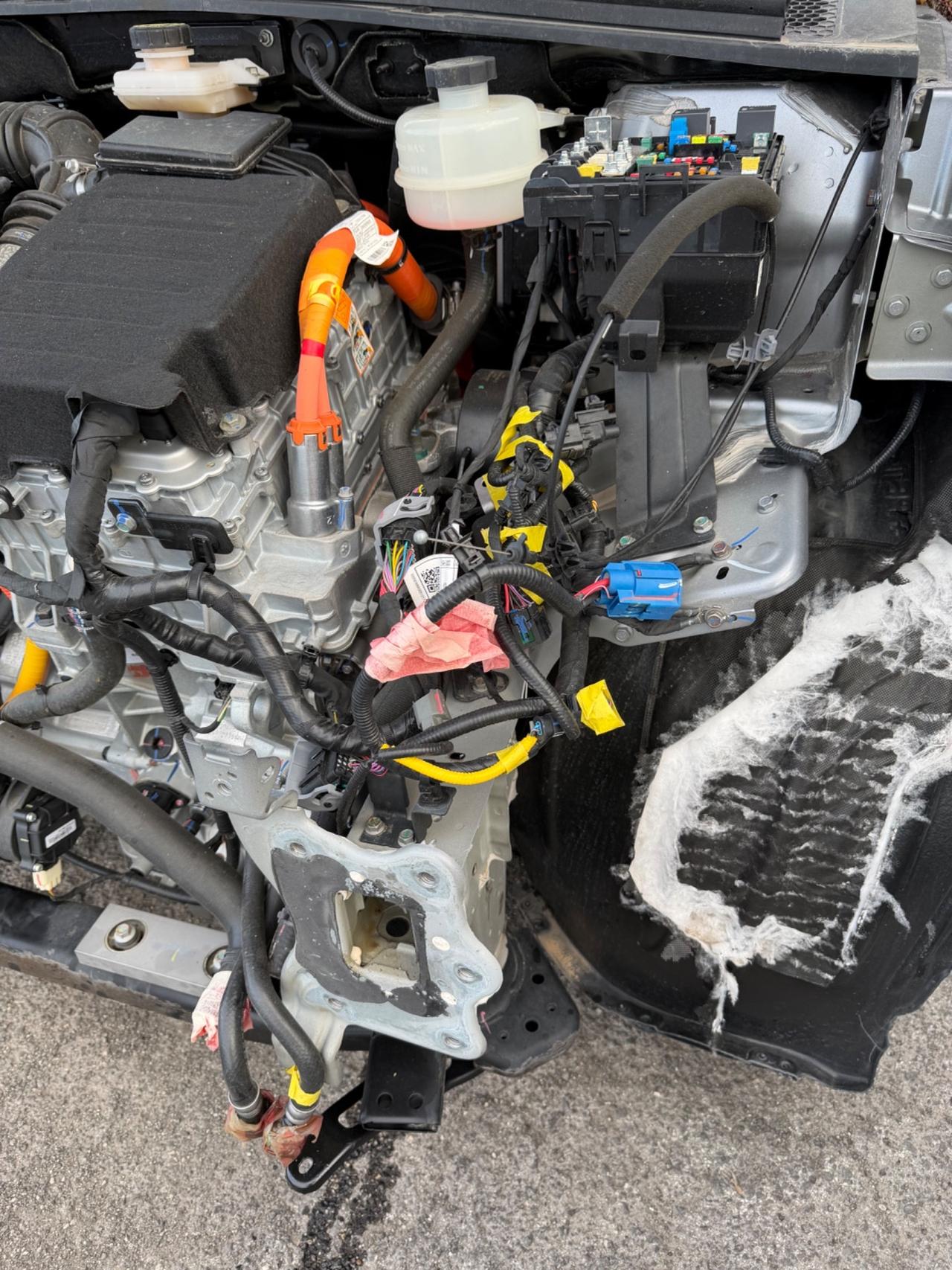 Byd Seal U DM-i 1.5 218 CV PHEV INCIDENTATA