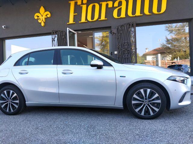MERCEDES-BENZ A 250 Automatic EQ-Power Business