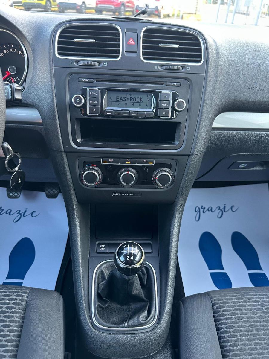 VOLKSWAGEN - GOLF 6 1.4 BENZINA NEOPATENTATI