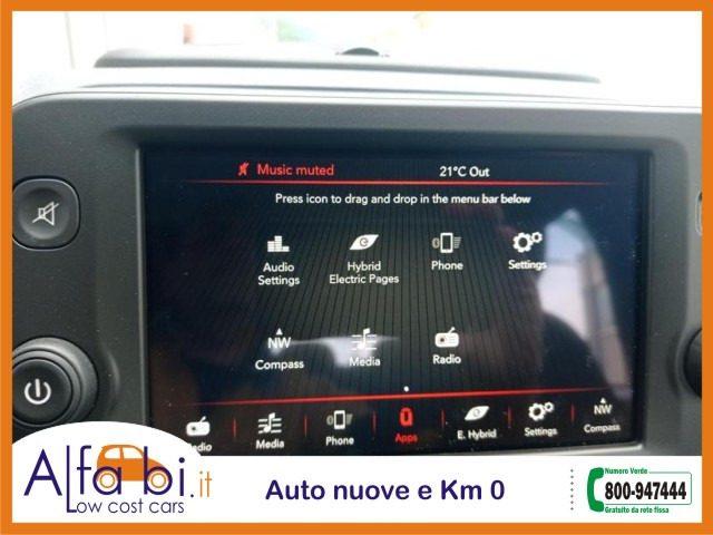 FIAT Panda 1.0 FireFly 70CV Hybrid Cross (RED)