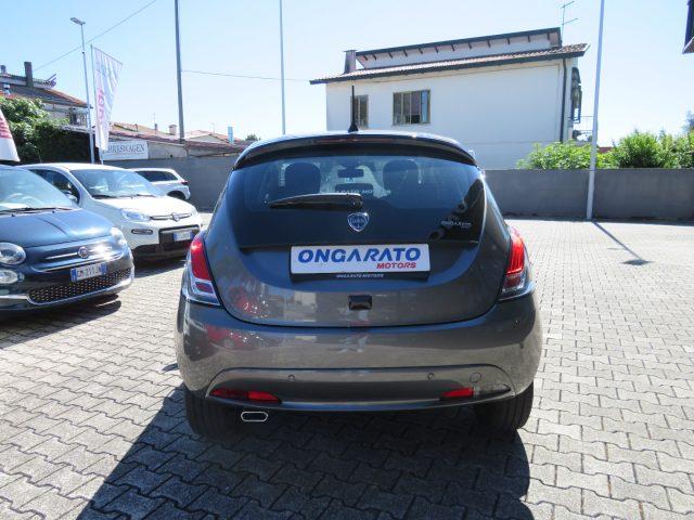 LANCIA Ypsilon 1.0 FireFly 5 porte S&S Hybrid Platino