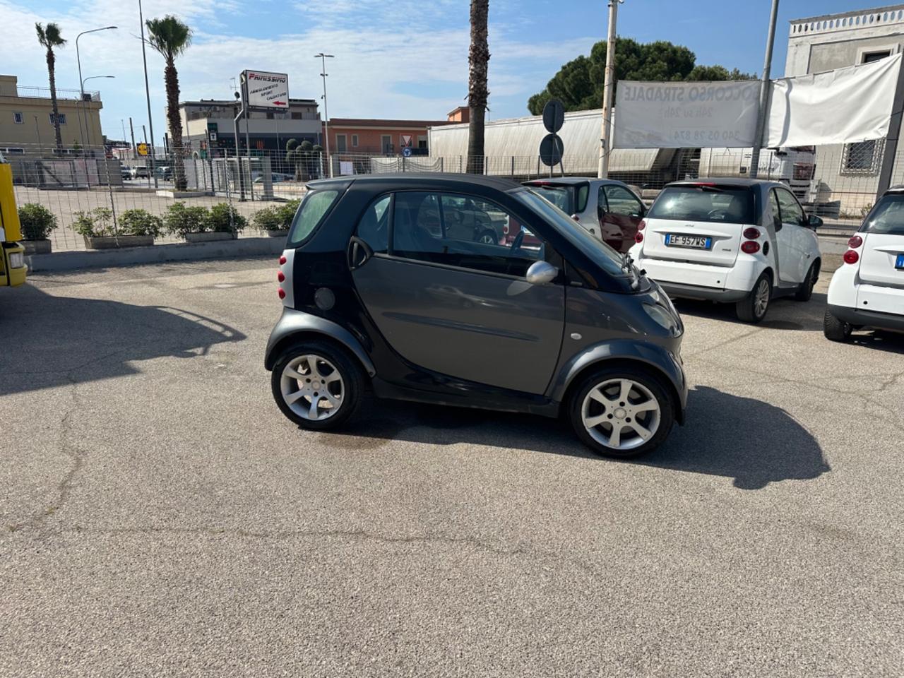 Smart 700 city-coupé pure (37 kW)