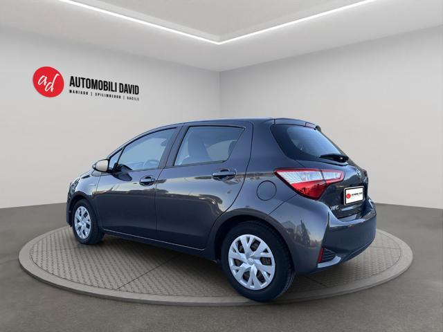 TOYOTA Yaris 1.5 Hybrid 5 porte Business