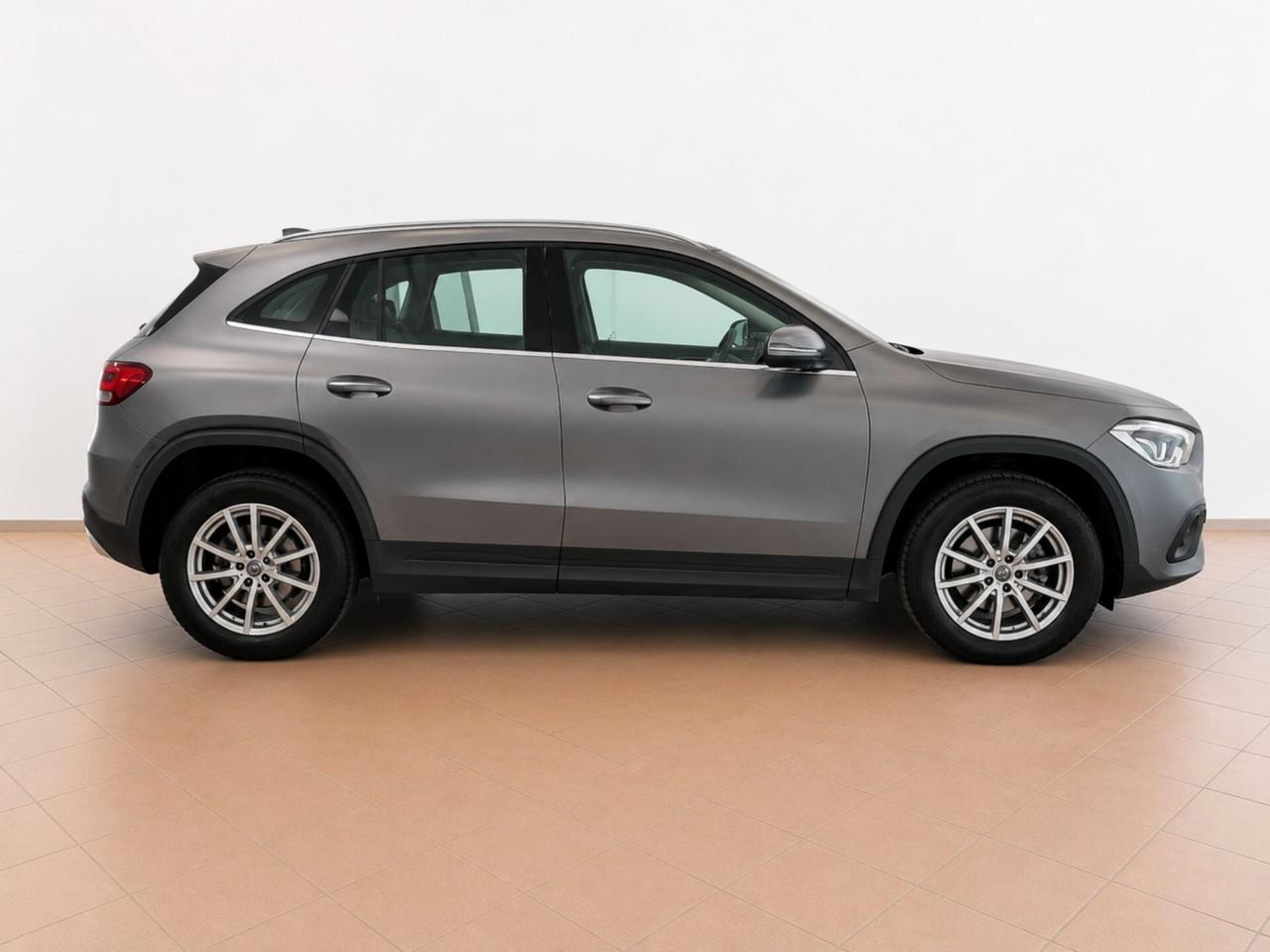---IN ARRIVO--- Mercedes-benz GLA 200 d Automatic Business