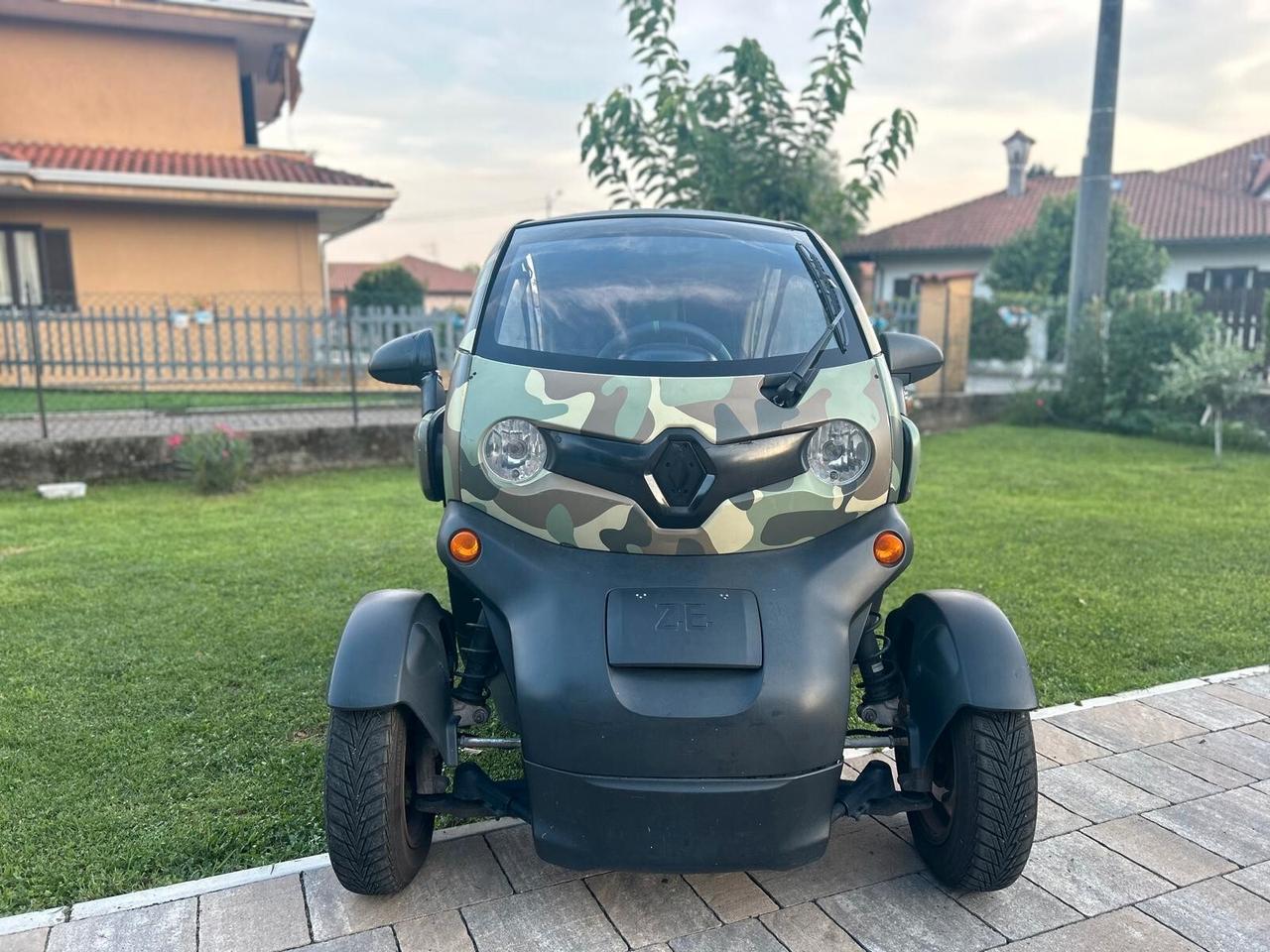 Renault Twizy 80
