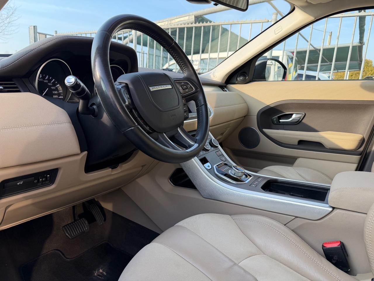 Land Rover Range Evoque 2.2 TD4 5p. Dynamic