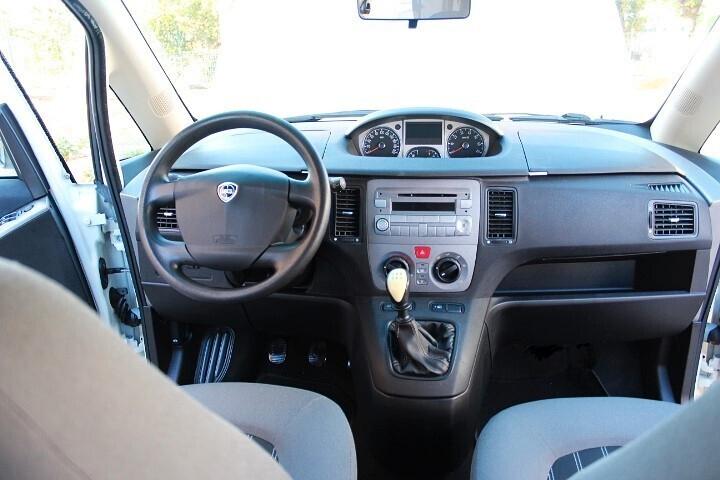 Lancia MUSA 1.4 8V Ecochic (GPL) SILVER ESTERNO PERFETTO INTERNO COME NUOVA