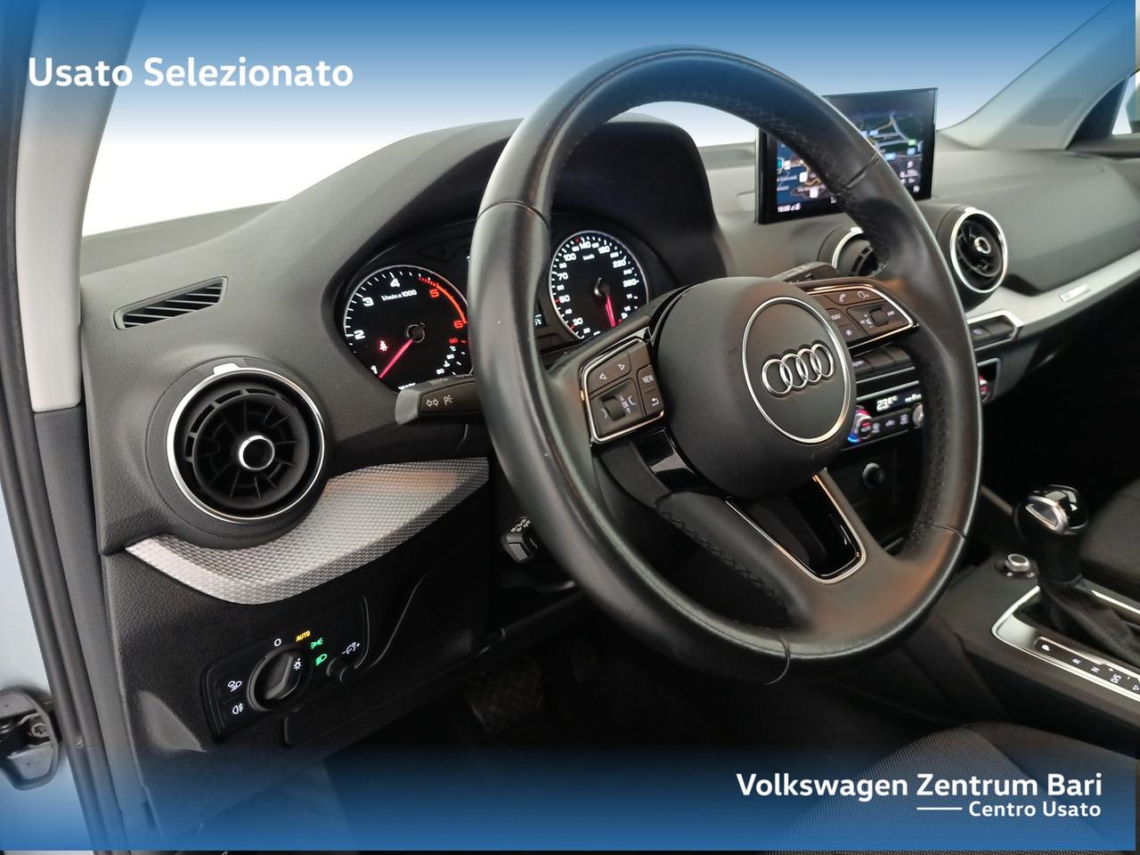 Audi Q2 30 2.0 tdi business s-tronic