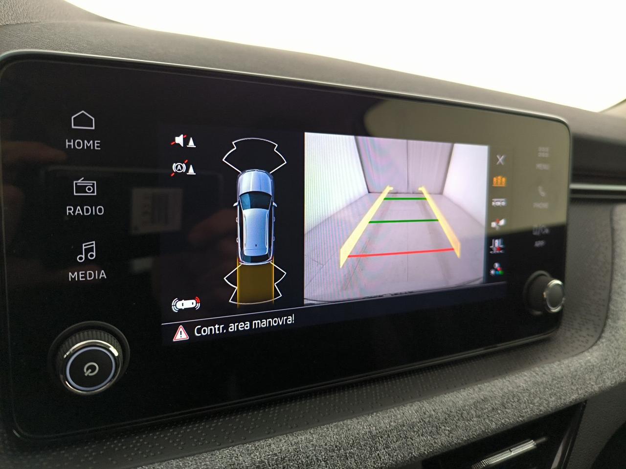 Skoda Kamiq 1.0 tsi black dots 115cv