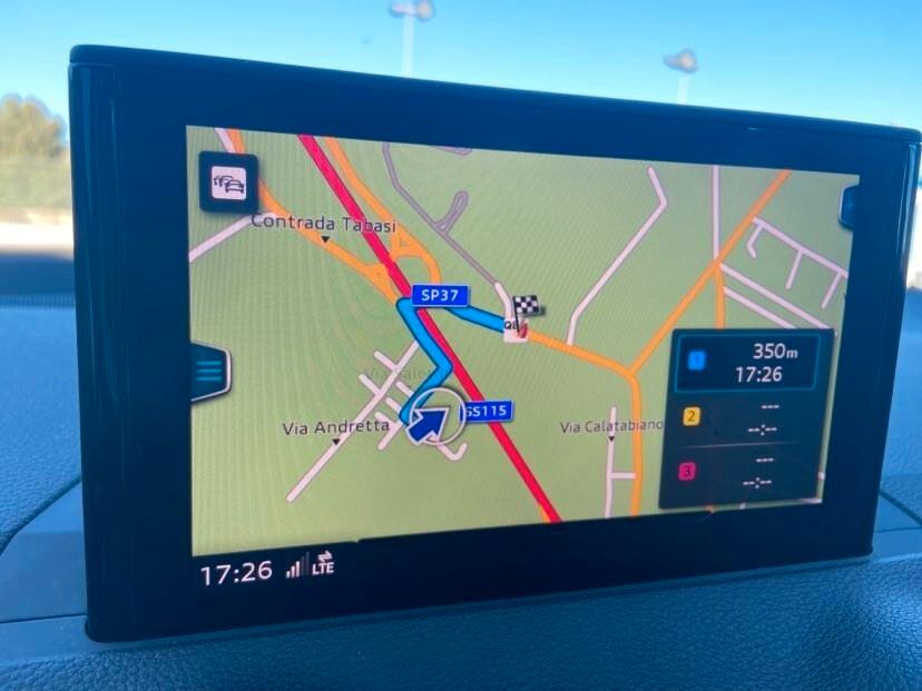Audi Q2 30 TDI S tronic Admired 1.6 CAMBIO F1 2018