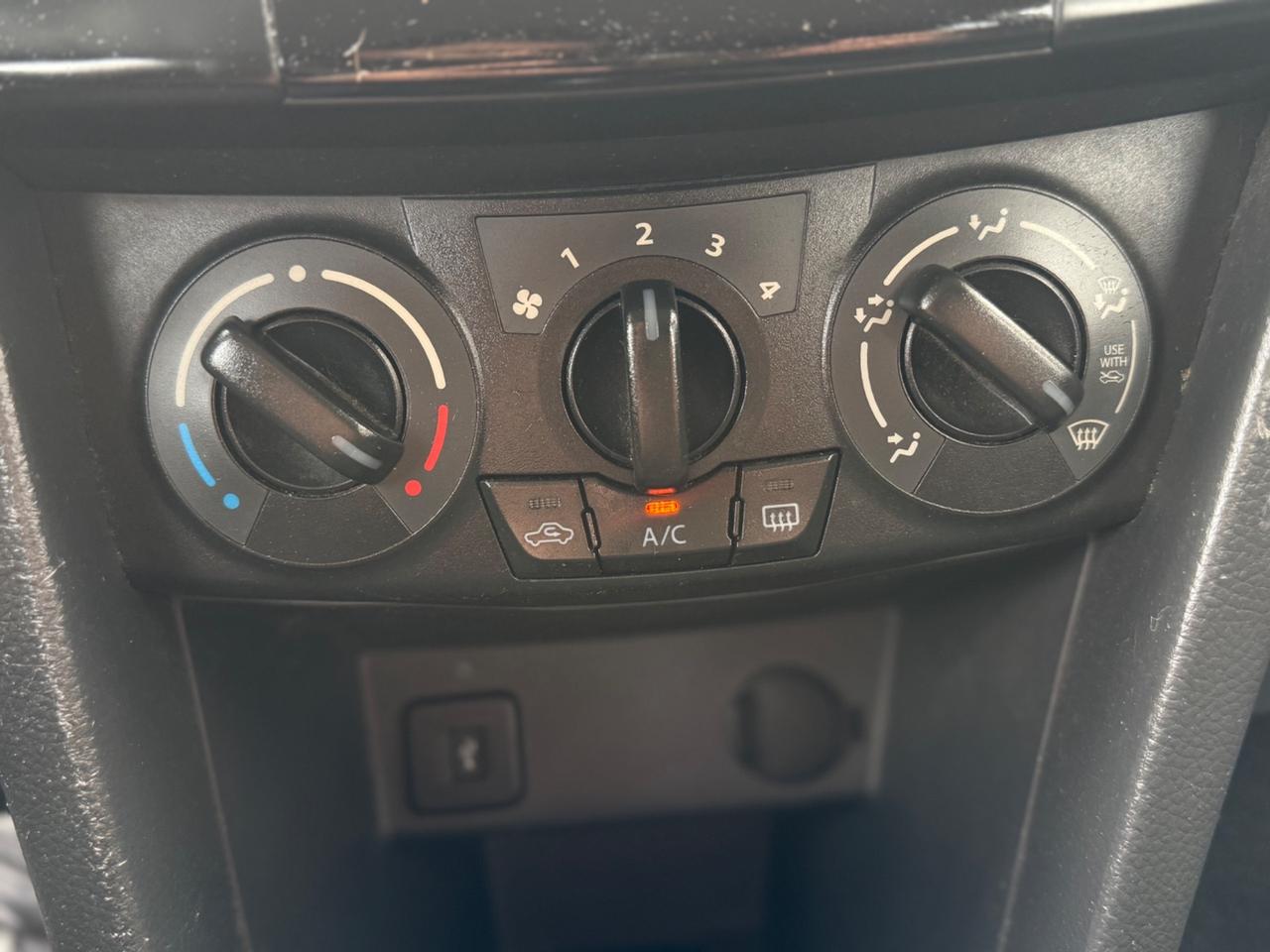 Suzuki Swift 1.2 VVT Benzina Top Pochi km 2010 Neopat