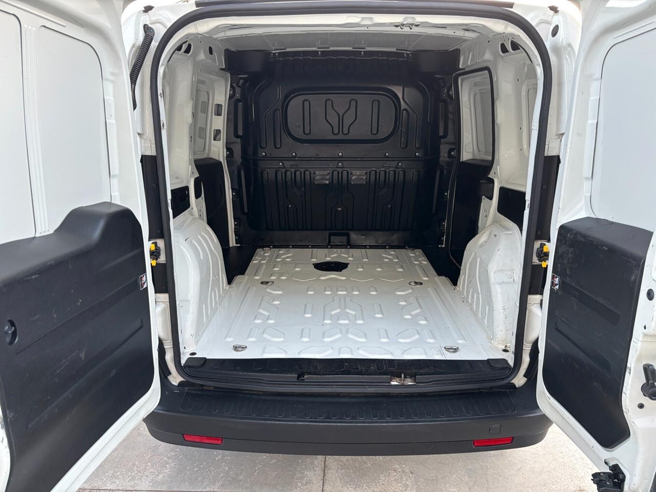 Fiat Doblò 1.6 Mjt 105cv -IVA INCLUSA-