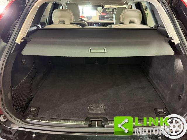 VOLVO XC60 D4 AWD Geartronic Inscription