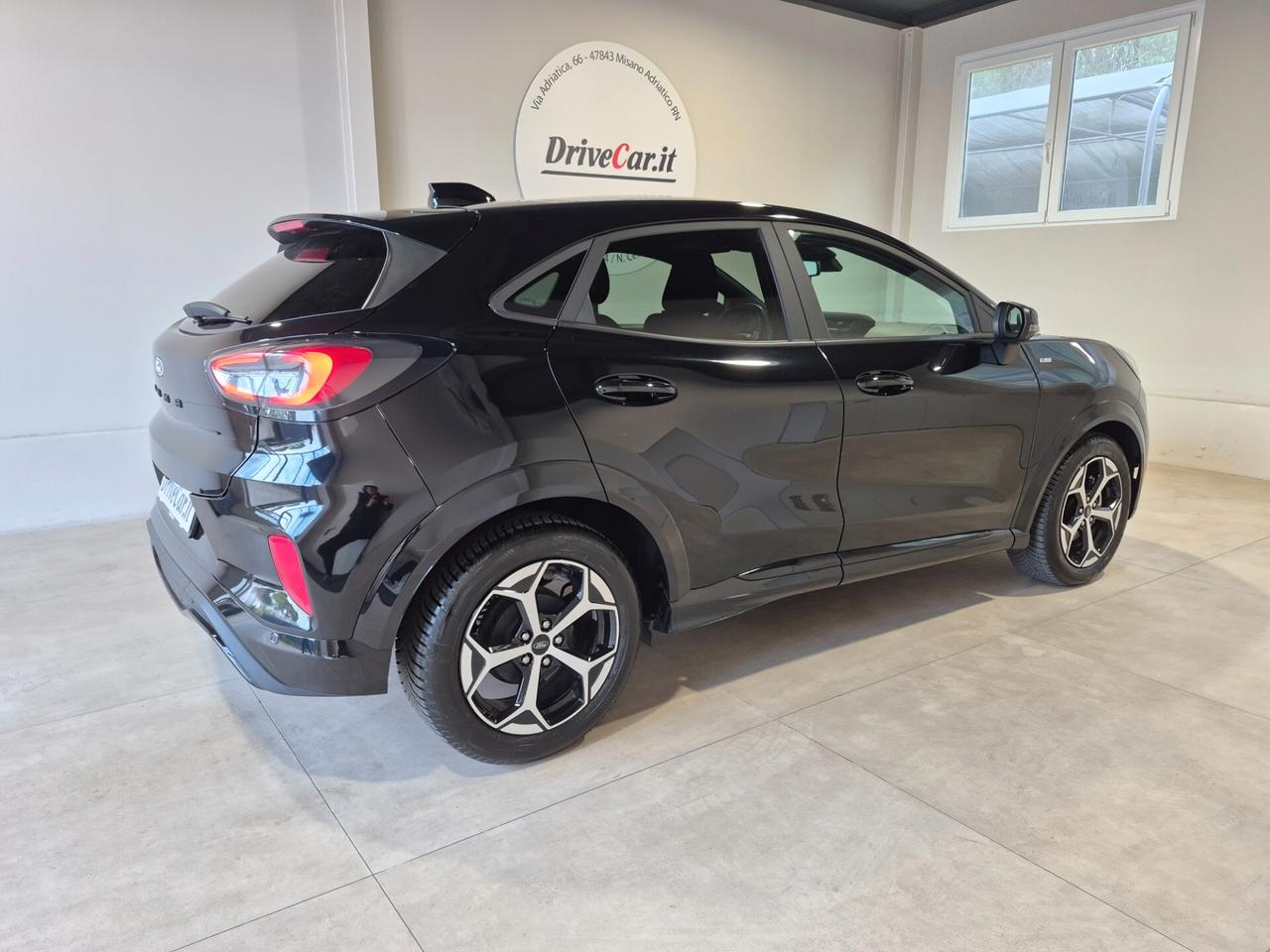 Ford Puma 1.0 EcoBoost Hybrid 125 CV S&S aut. ST-Line