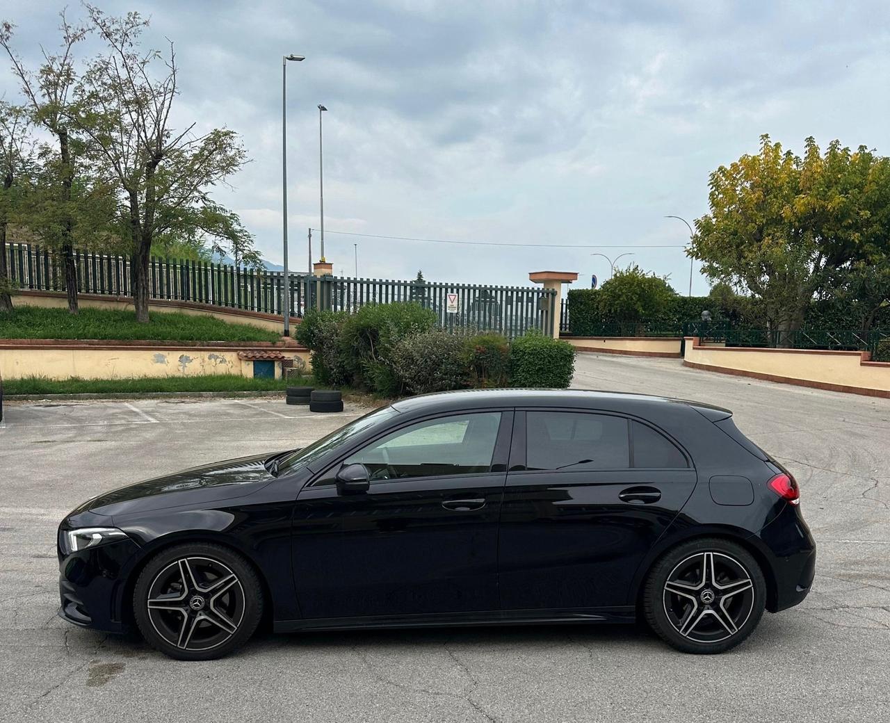 Mercedes-benz A 200 d Automatic Premium AMG