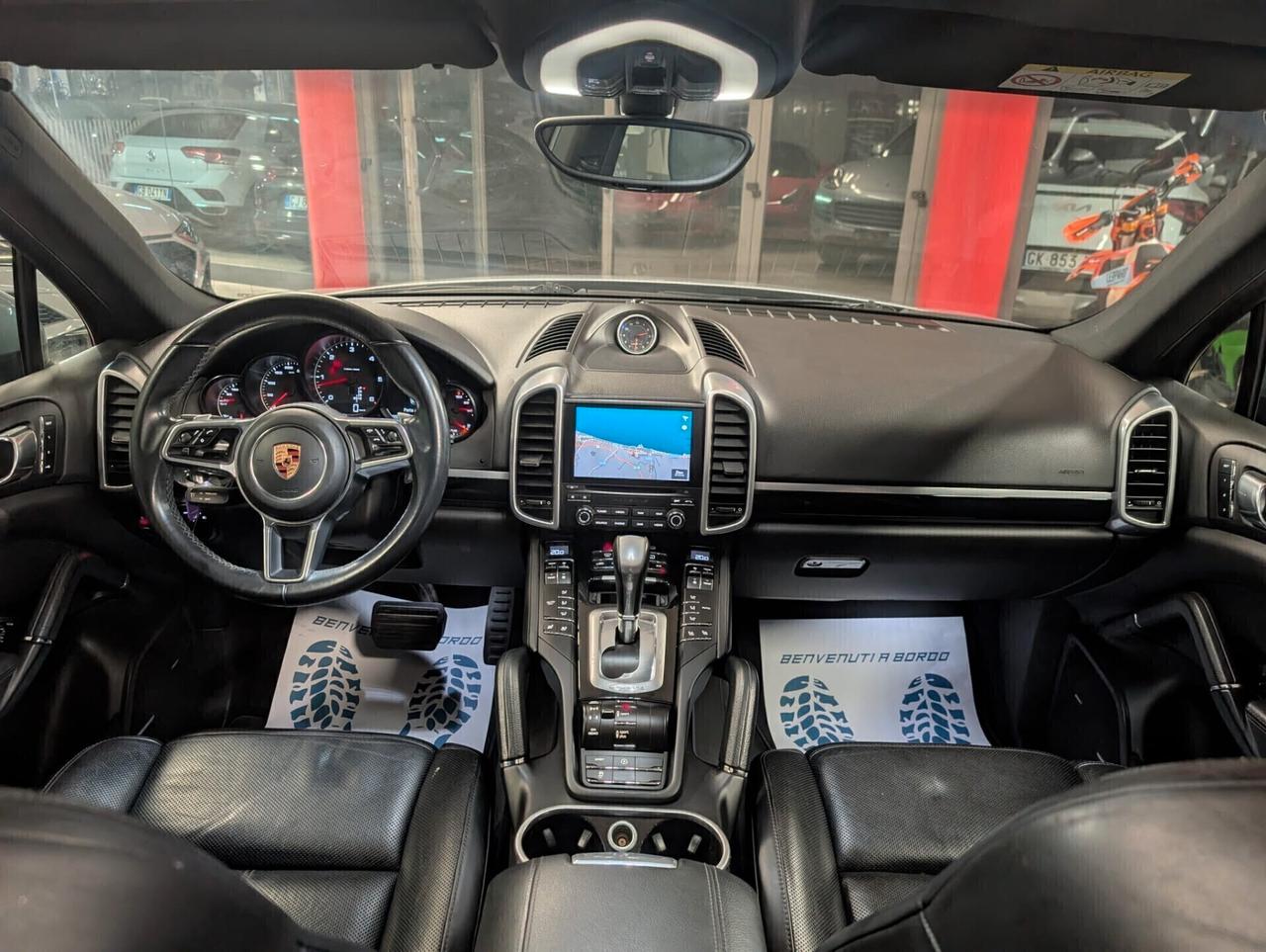 Porsche Cayenne 3.0 Diesel TETTO FINANZIABILE 95.000 KM